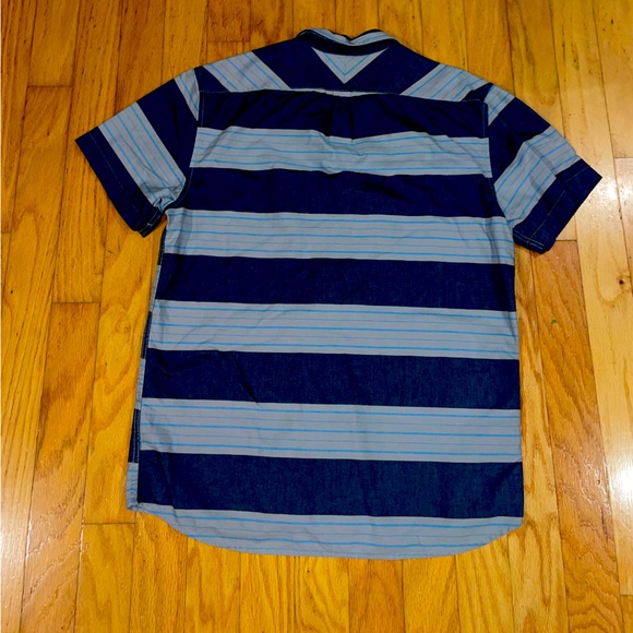 Quiksilver Short Sleeve Button Down - Picture 2 of 3